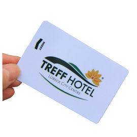 無光沢ポリ塩化ビニール RFIDのホテルの鍵カード13.56MHz CR80の磁気ストライプ